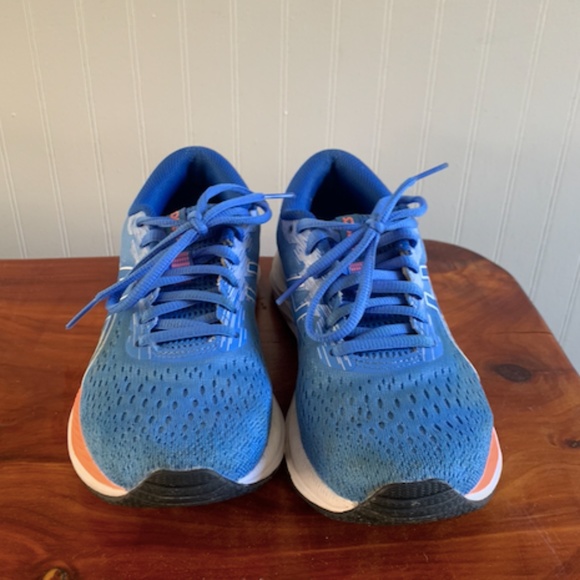 Asics Running - Picture 4 of 4